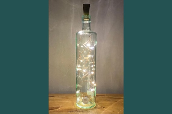 Lampe pour bouteille de vin VOGA Lumières LED chaudes / lumineuses Bouteille  de vin lumineuse Guirlandes lumineuses en liège Cadeau vin recyclé -   France