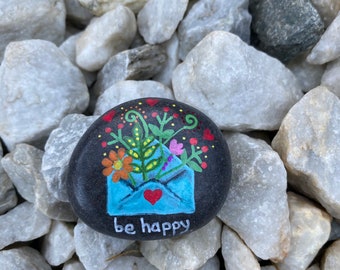 Happy rocks set of 3