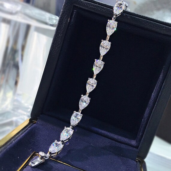 58mm Luxury Pear Cut Tennis Bracelet 