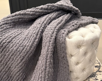 Handmade chunky knit chenille blanket, Farmhouse throw blanket, Housewarming gift, New Mom gift, Picnic blanket, Bohemian, Gift for Him
