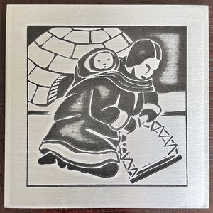 CHARMING/VINTAGE Orchard Studio/British Columbia Inuit Mom & Baby Tile