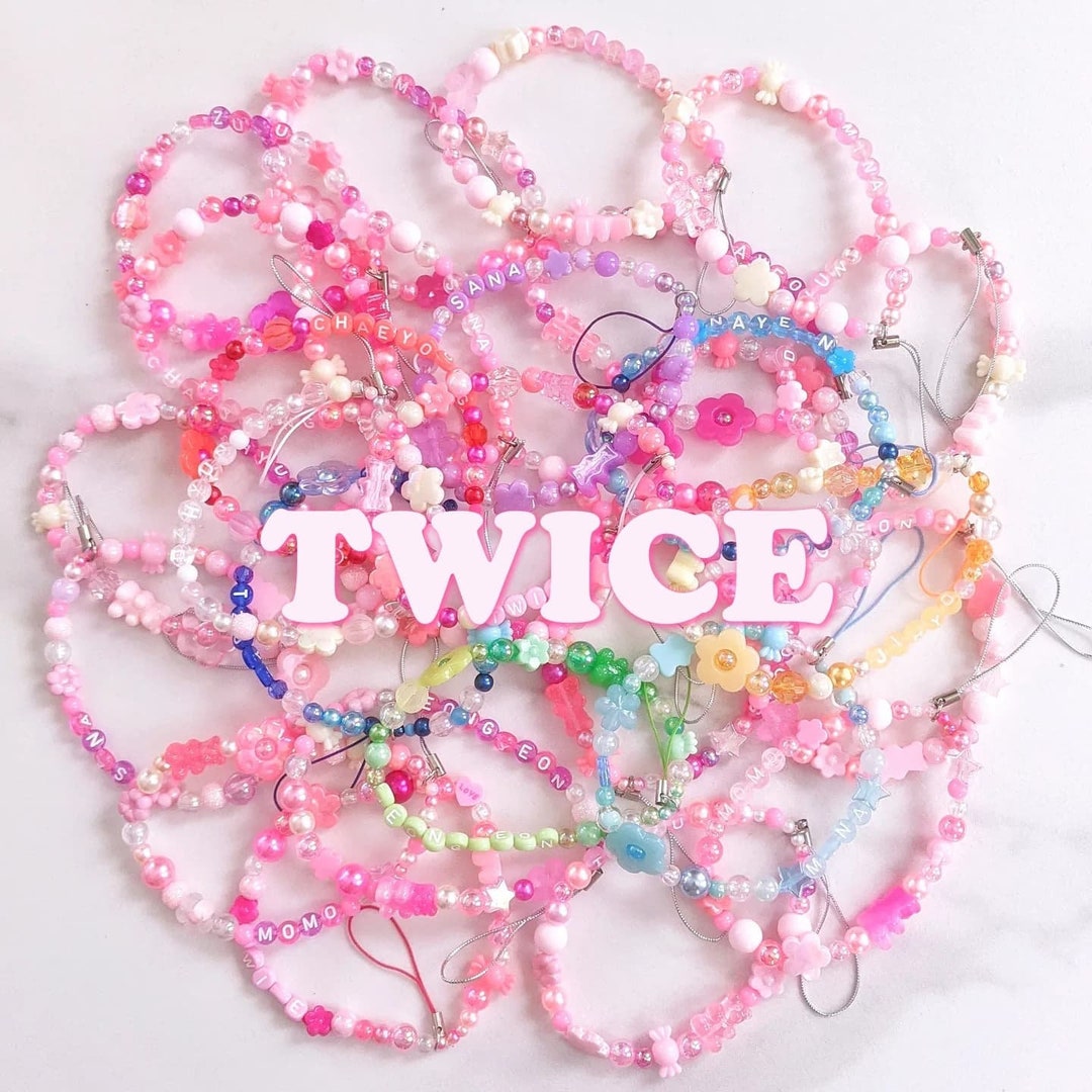 I decorated my Twice Lightstick with pearls! : r/twice