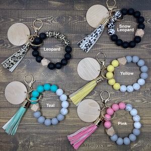 5 Pack - Silicone Bead Key Ring Bracelet