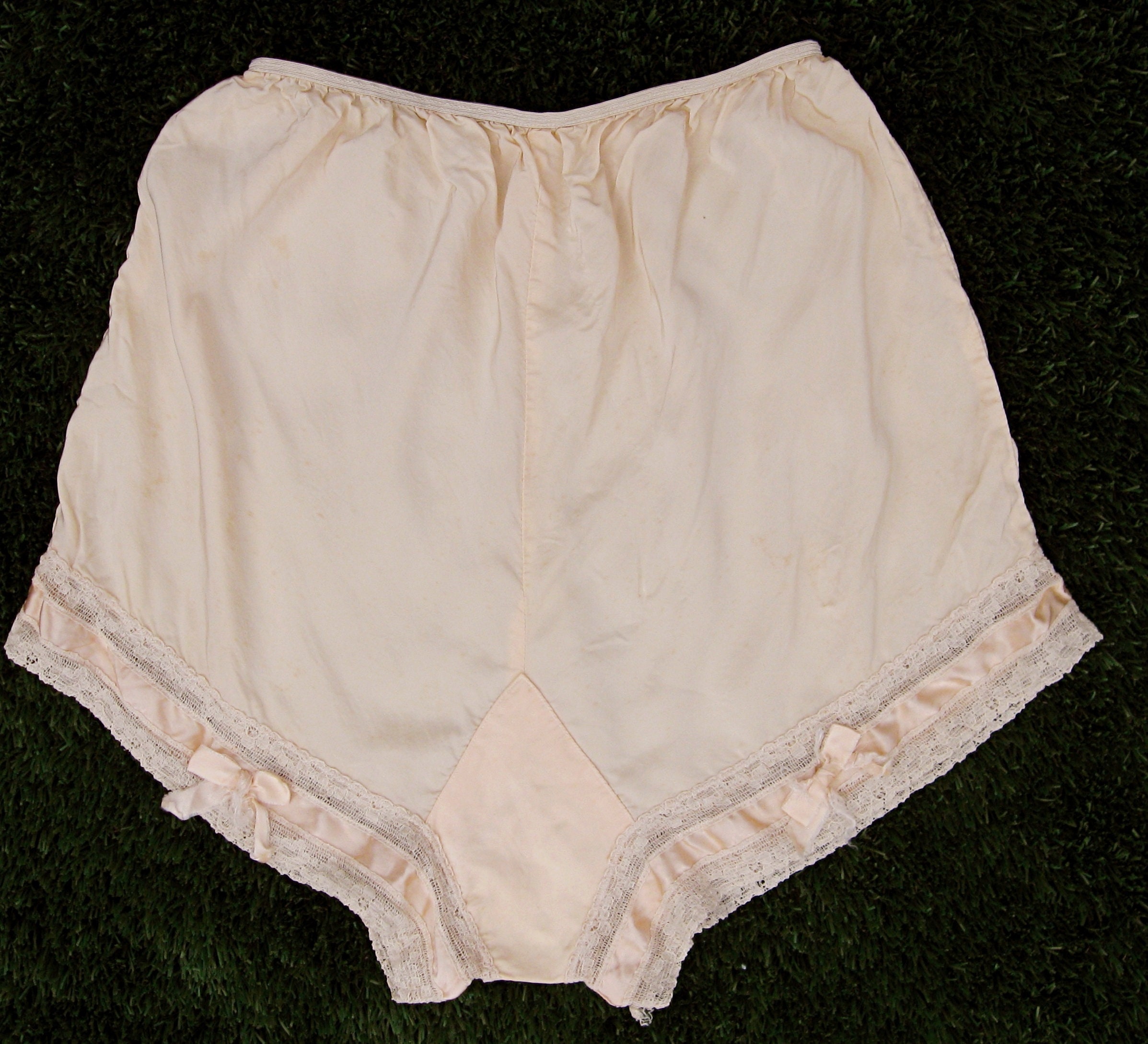 Vintage Granny Panties Underwear Laced Floral Polyester Rayon Sz 40 Lot Of  3