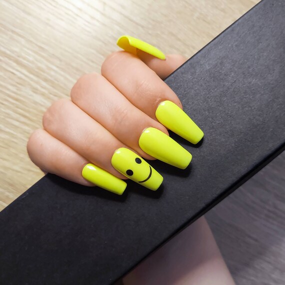 Yellow Smiley Face Press On Nails Coffin Shape Etsy Yellow Smiley Face Press On Nails Coffin Shape Etsy