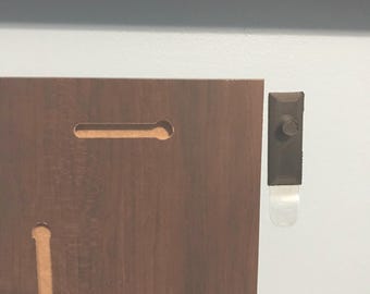 3M Key Hole Wall Hanger: Damage-Free Adhesive