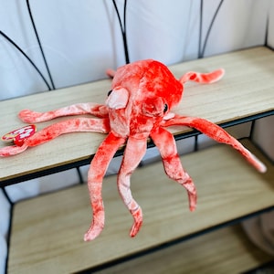 Vintage Wiggly the Squid - Retired Beanie Baby