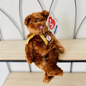 Vintage Champion USA the FIFA Bear - Retired Beanie Baby