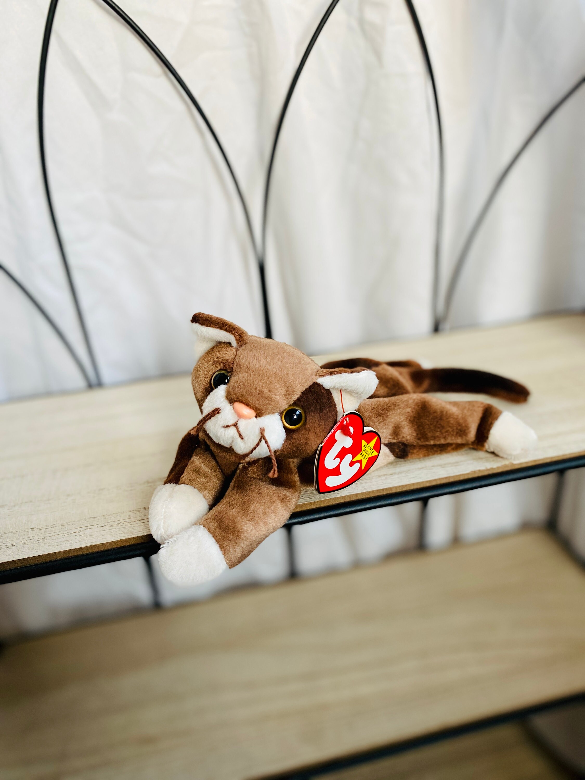 Vintage Pounce the Cat Retired Beanie Baby