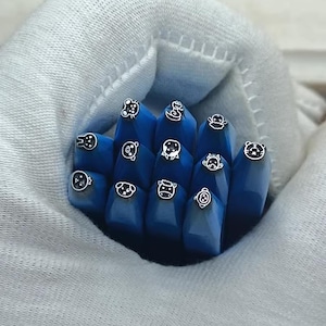 Twelve Kinds, Animal Textured, Steel Stamping Jewelry Metal, Leather Stamping Tool Bracelet DIY Hand Tools, Jewelry Making Gifts