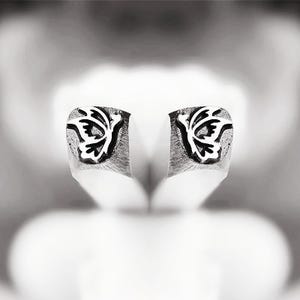 One pair Butterfly Flower Steel Stamping Jewelry Metal,Leather Stamping Tool Bracelet DIY Crafts Tools,Jewelry Making Gifts