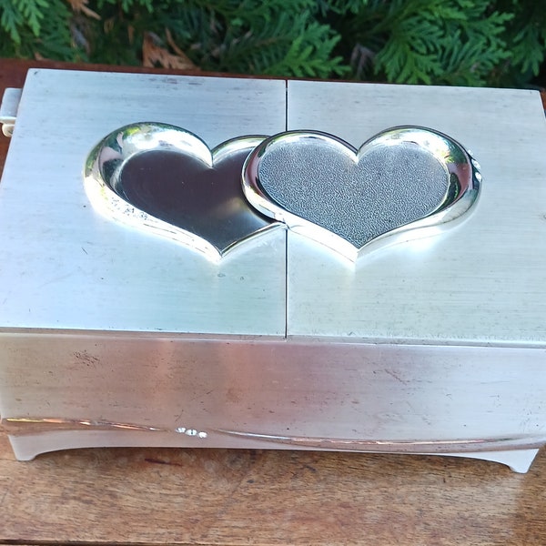 Things Remembered Swarovski Crystal Silver Plated Trinket Box Magnetic Double Heart