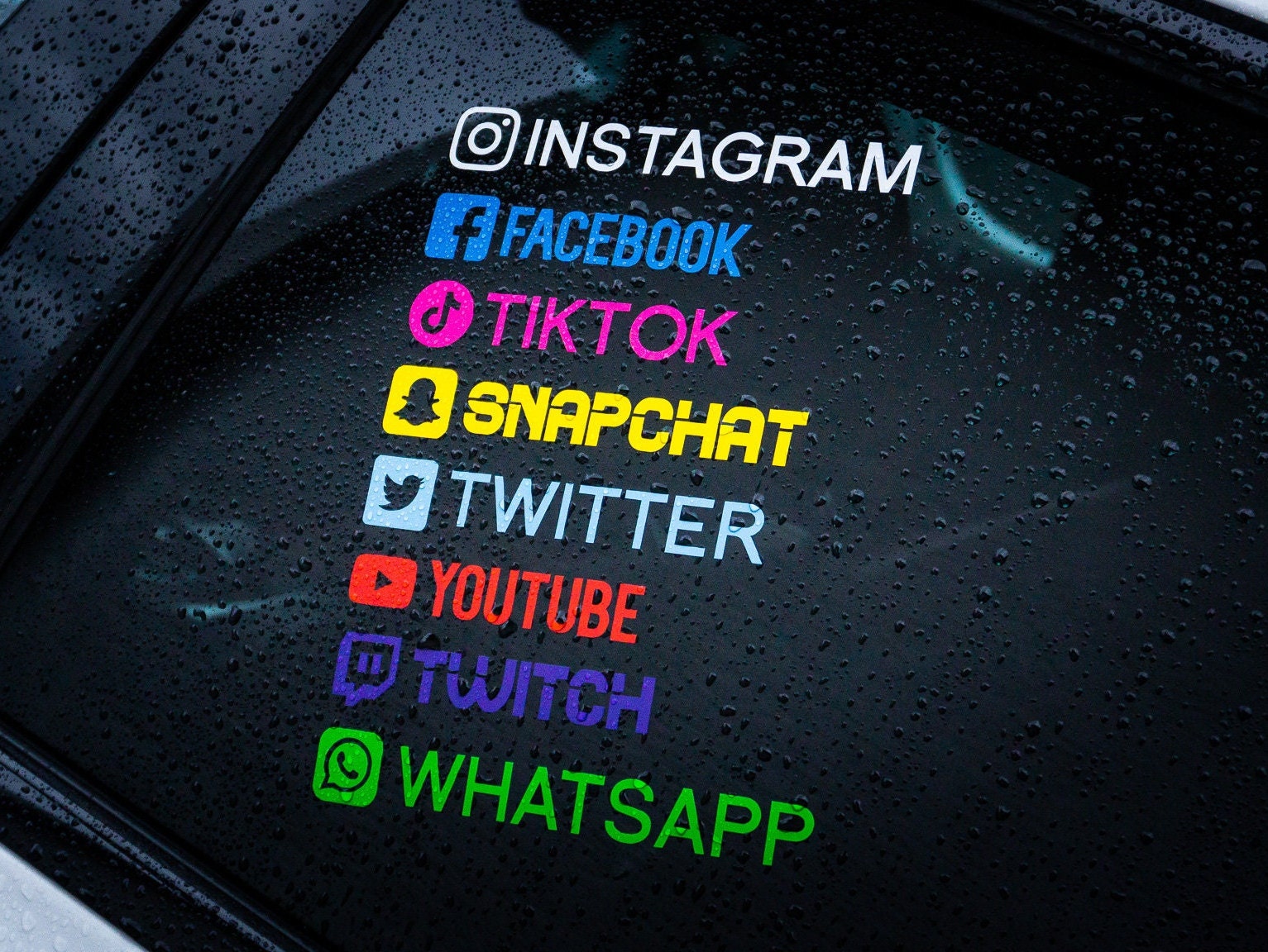 Instagram Aufkleber Namen selbst gestalten für Seiten Werbung Auto