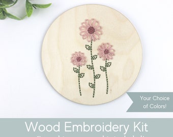 Embroidery kit wood, daisy embroidery design, April birth month flower gift, floral embroidery kit, craft party kit, embroidered gift for