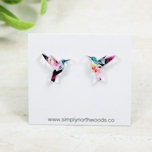 Hummingbird earrings stud, floral earrings, small studs, birthday gift for grandma, bird studs, bird lover gift, hummingbird jewelry, floral