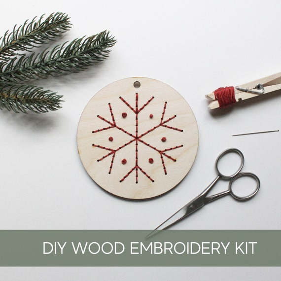 Wood Embroidery Kit for Beginners, Diy Snowflake Embroidery Kit, Christmas  Present Topper, Diy Snowflake Ornament Embroidery, Gifts Under 20 