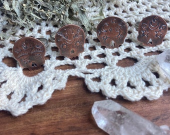 Stämplad kopparring med sockerskalle: Sterlingsilverarmband, Dia de Los Muertos