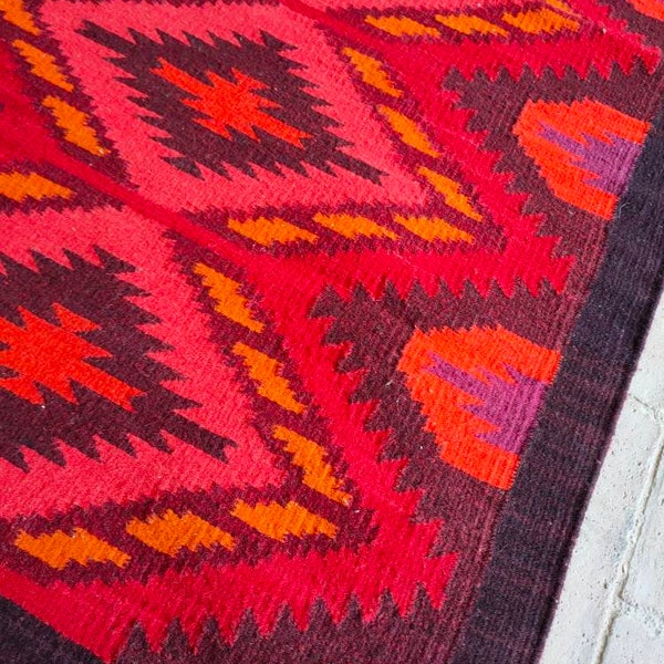 Zapotec Rug ( Agave Rojo ) 100%Wool and Natural Dyes . 32"in W x 59"in L.