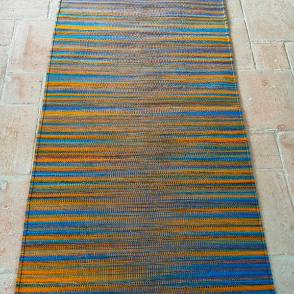 Authentic zapotec Rug ( Tradición Moderna) 100%Wool and Natural Dyes. 32"in W x 60" L.
