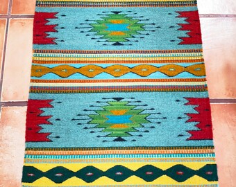 Authentic Zapotec Rug ( Velas y Diamantes ) *Traditional pattern* 100% Sheep Wool and Natural Dyes. 24"in W x 39"in L.