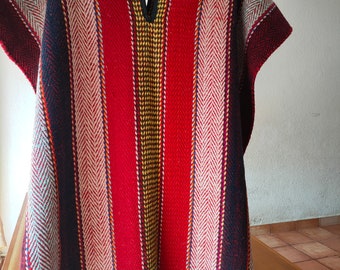 Authentic Zapotec Ponchos ( one Size Adult ) *Unisex* 100% Wool and Natural Dyes. 35"inW x 39"inL.