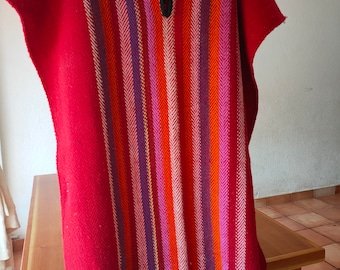 Authentic Zapotec Ponchos ( one Size Adult ) *Unisex* 100% Wool and Natural Dyes. 35"inW x 39"inL.