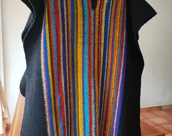 Authentic Zapotec Ponchos ( one Size Adult ) *Unisex* 100% Wool and Natural Dyes. 35"inW x 39"inL.