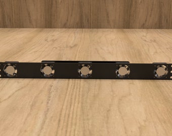 1U rackmontering för 40 mm fläktar (5)