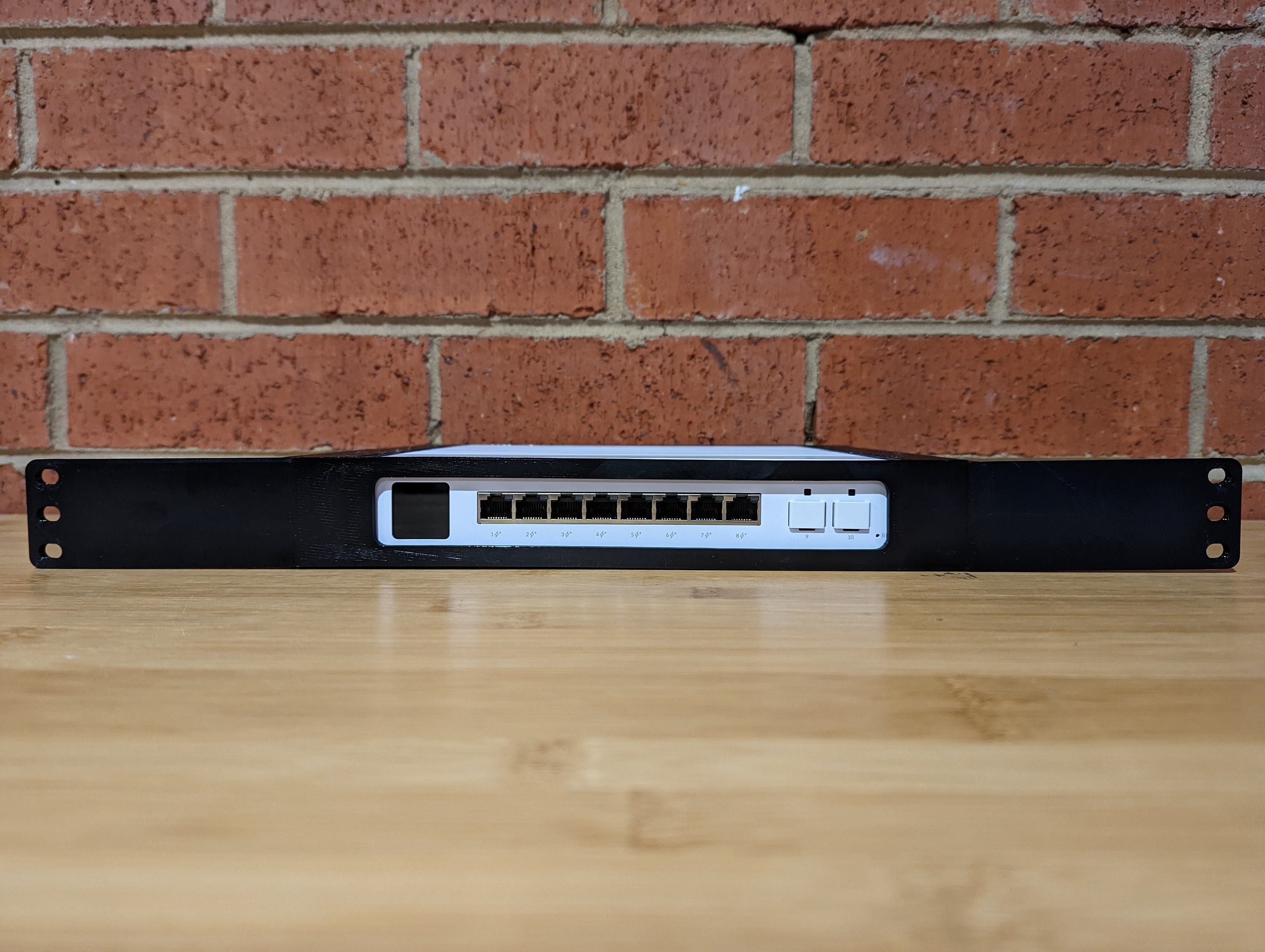 Rack Mount for Ubiquiti Unifi Enterprise / Professional Switch 8