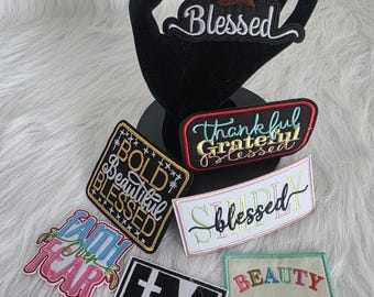 Parches termoadhesivos con la fe bordada: decoración cristiana para chaqueta vaquera