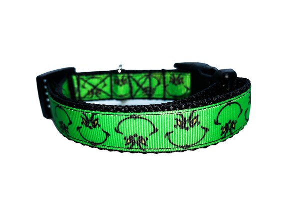 grinch dog collar