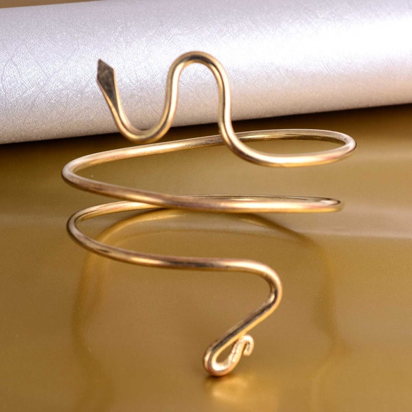 Serpent Upper Arm Band, Brass Snake Arm Cuff, Gold Snake Design Arm Cuff, Snake Upper Armlet, Unisex Jewelry.