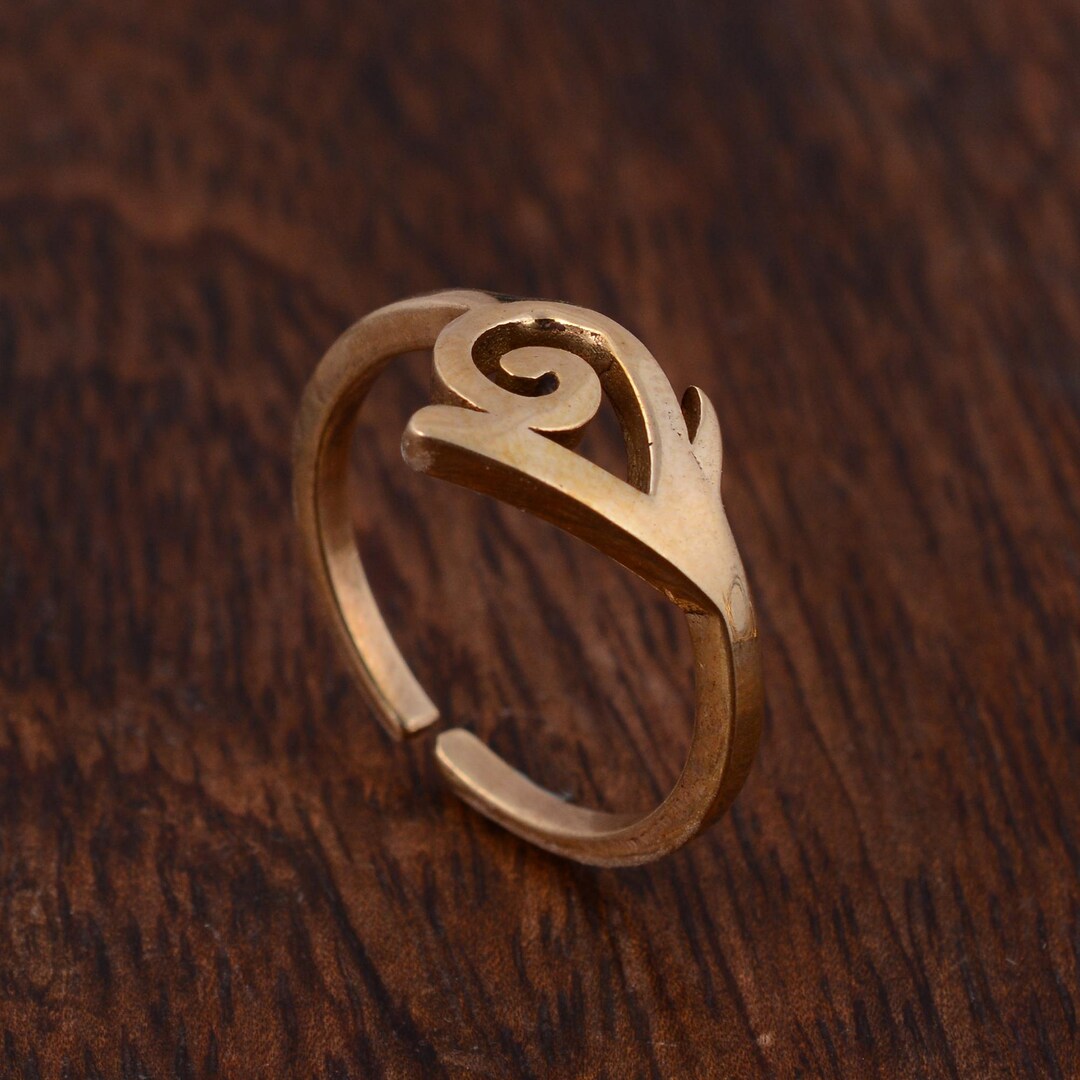 Spira Minimalist Brass Ring: Unisex Filigree Design - Etsy