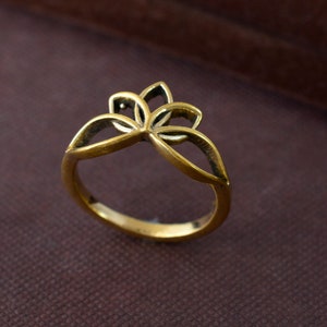 Gold Lotus Ring, Spiritual Jewelry, Boho Gold Lotus Ring for women, Padma Ring, Flower Ring, Dainty Lotus ring, New Year Gift, Sale.