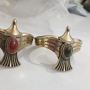 Gold Brass Eagle Bracelet: Labradorite Stone, Adjustable Unisex Jewelry