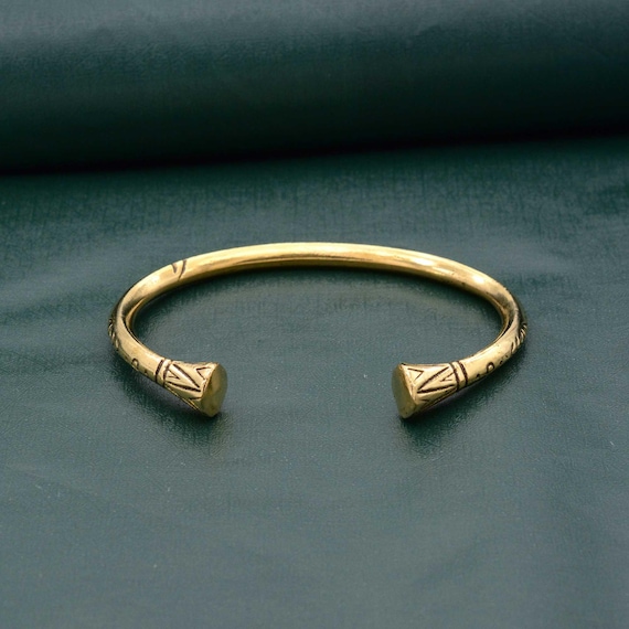 Handmade Brass Hoop Bangle Bracelet: Engraved Kada, Body Jewelry