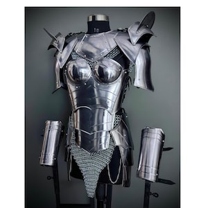 Brave Lady Knight Armor – Medieval Fantasy Costume for Cosplay & LARP Events.