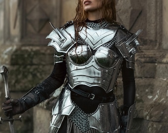 Ensemble d'armure de chevalier féminin en acier fait main, jupe en cotte de mailles, costume de cosplay fantastique
