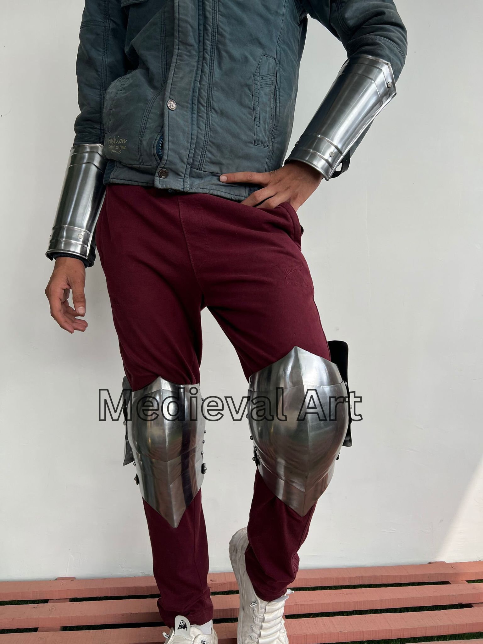 神装機竜 ルクス・アッカディア剣 古兵器 冷兵器 手鍛造打 Cosplay 神装機竜 ルクス・アッカディア剣 古兵器 冷兵器 手鍛造打 Cosplay