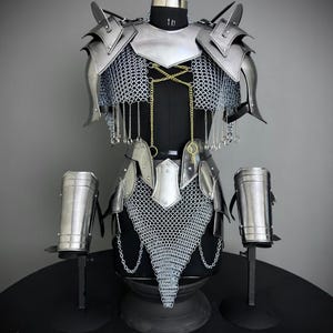 Middeleeuws ridder harnas: staal SCA LARP-cosplaykostuum