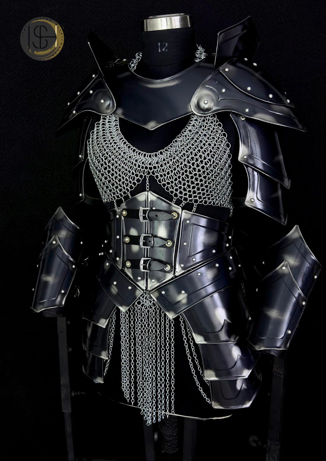 Brave Lady Medieval Cuirass Armor Set