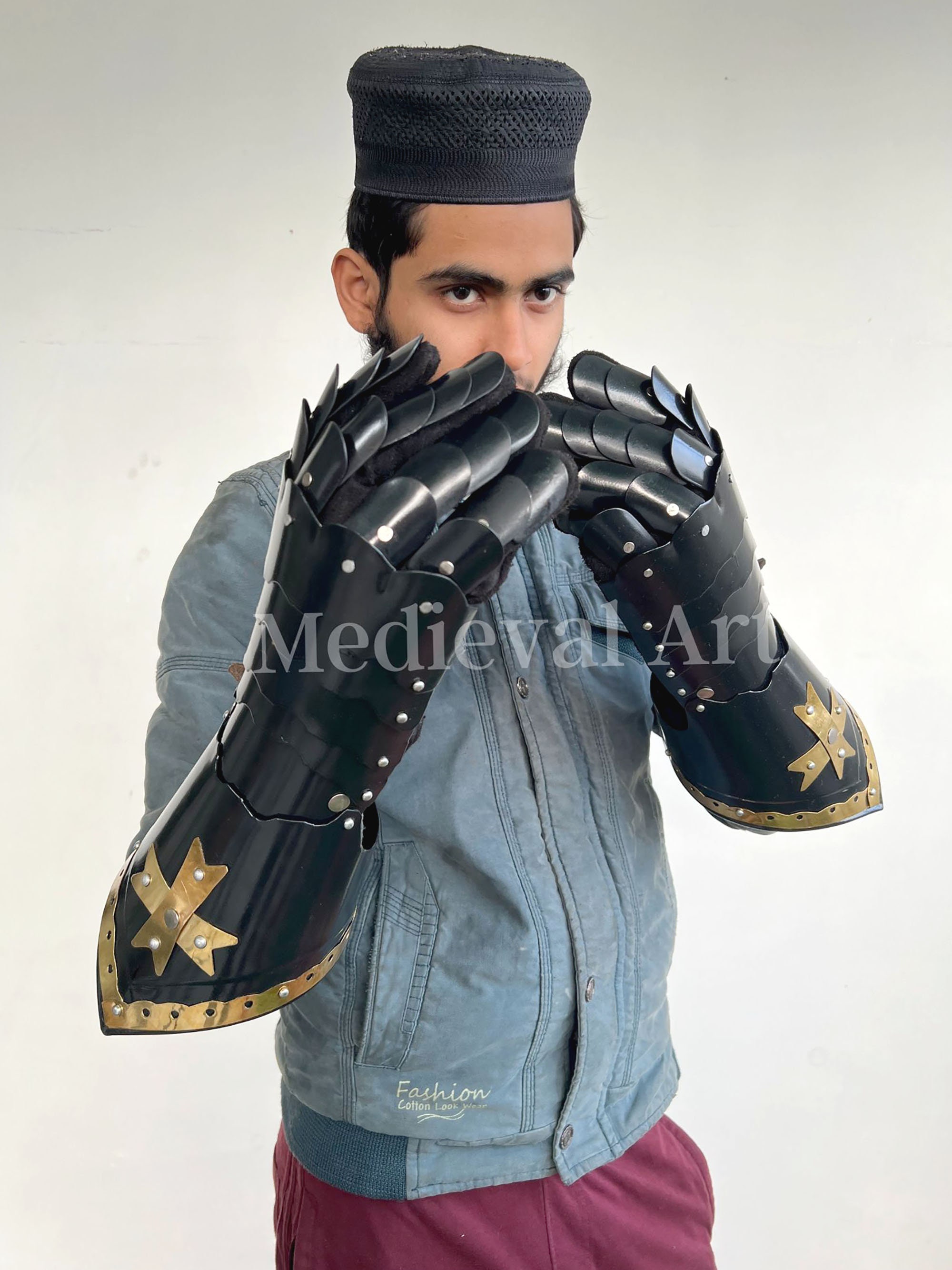 Gantelets De Chevalier Médiéval En Cuir Et Acier – Reproduction SCA LARP