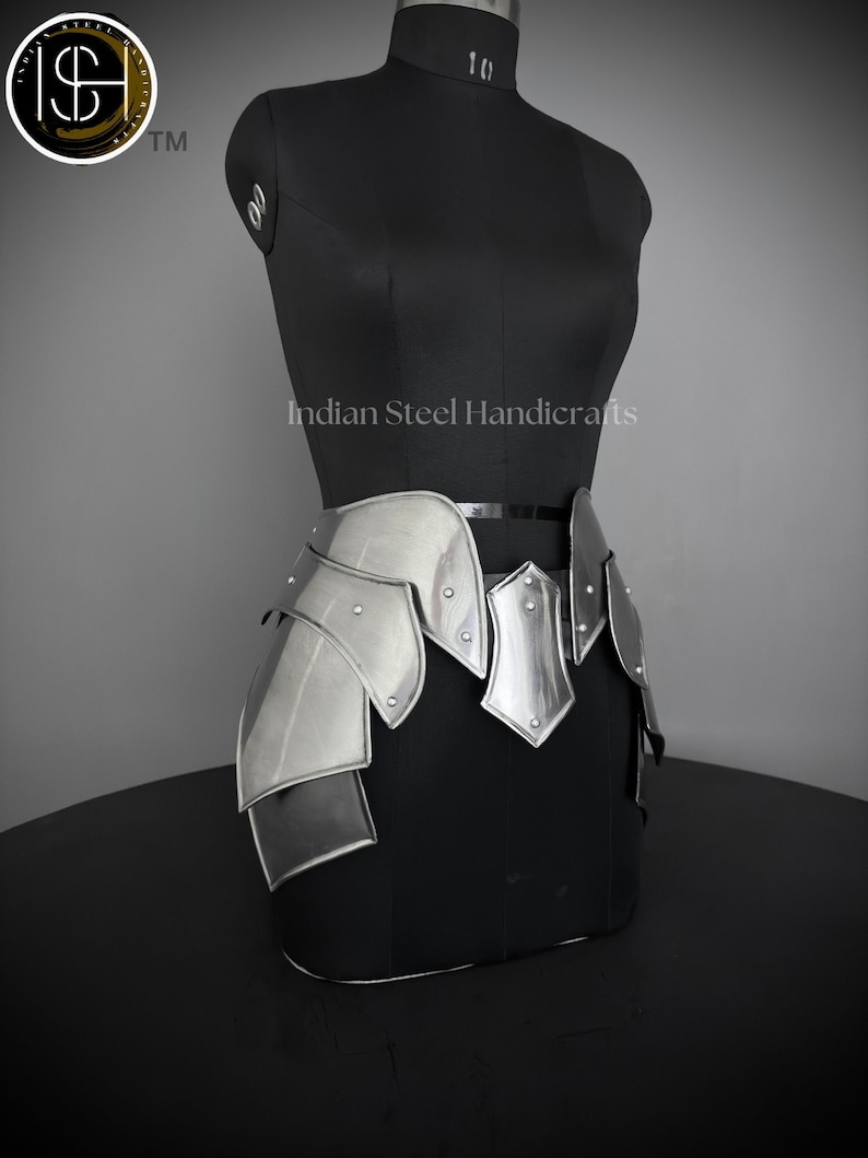 medieval armor,
medieval dress,
knight armor,
cosplay armor,
larp costume,
pauldron armor,
armour,
renfaire,
medieval costume,
armor,
cosplay costume,
gift for her,
birthday gift,