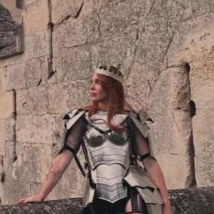 Armure Brave Lady Knight - Costume médiéval-fantastique pour les événements de cosplay et de GN. image 2