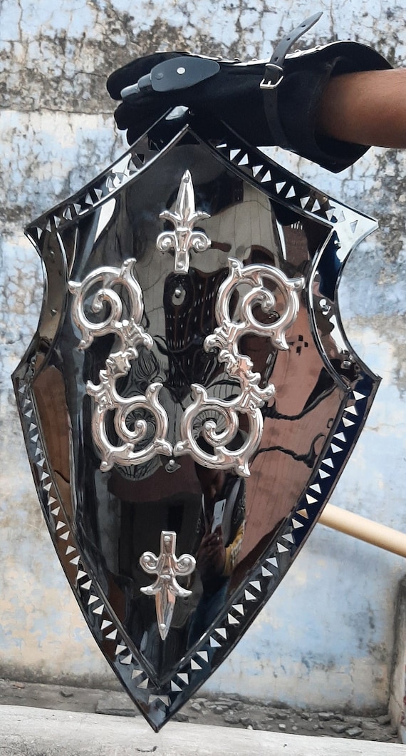 中世の騎士の盾、ファンタジーの盾、LARP の鎧、コスプレの鎧 中世の騎士の盾、ファンタジーの盾、LARP の鎧、コスプレの鎧