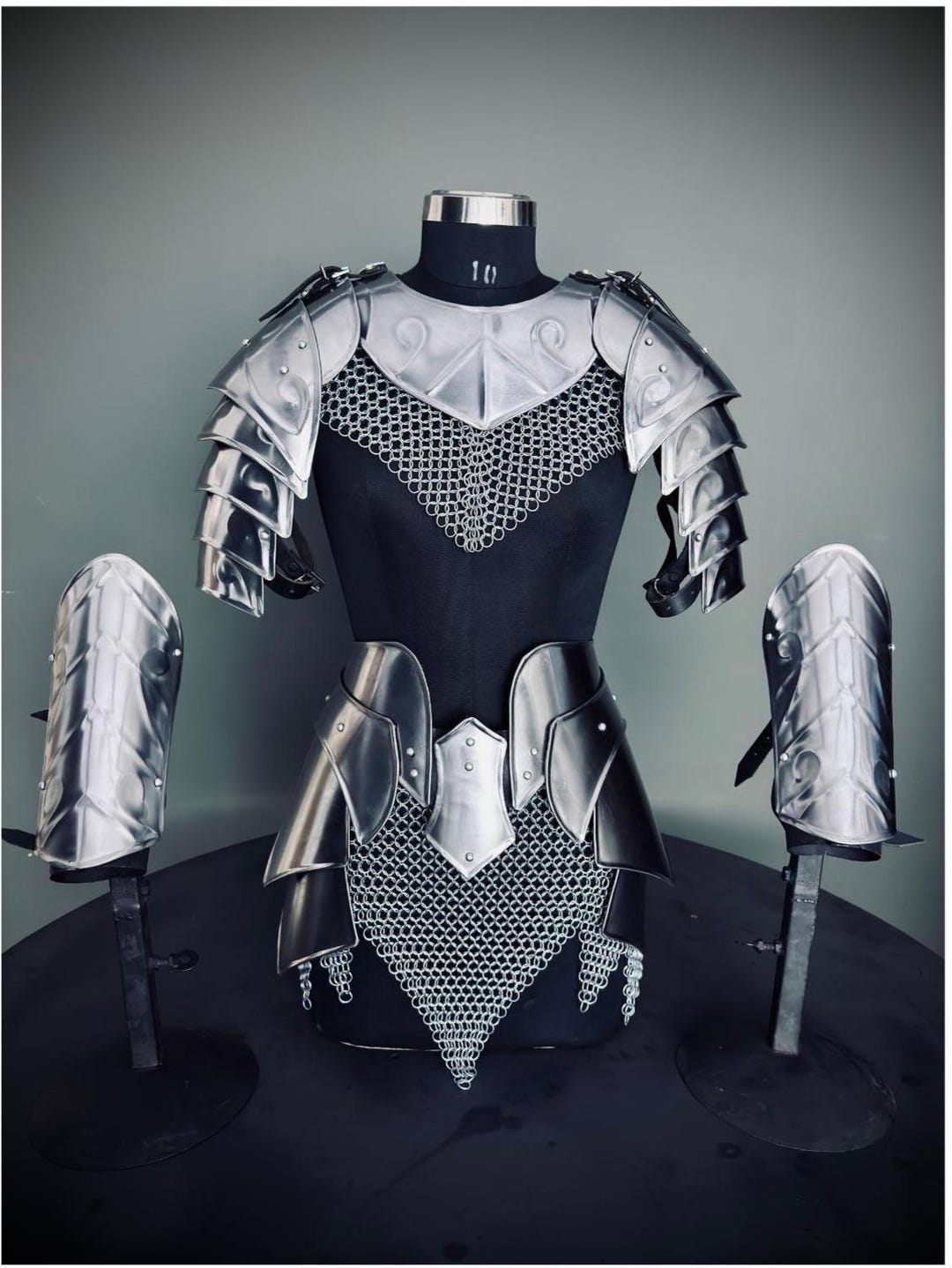 Lady Knight Steel Armor Cuirass: Medieval LARP Cosplay Costume - Etsy