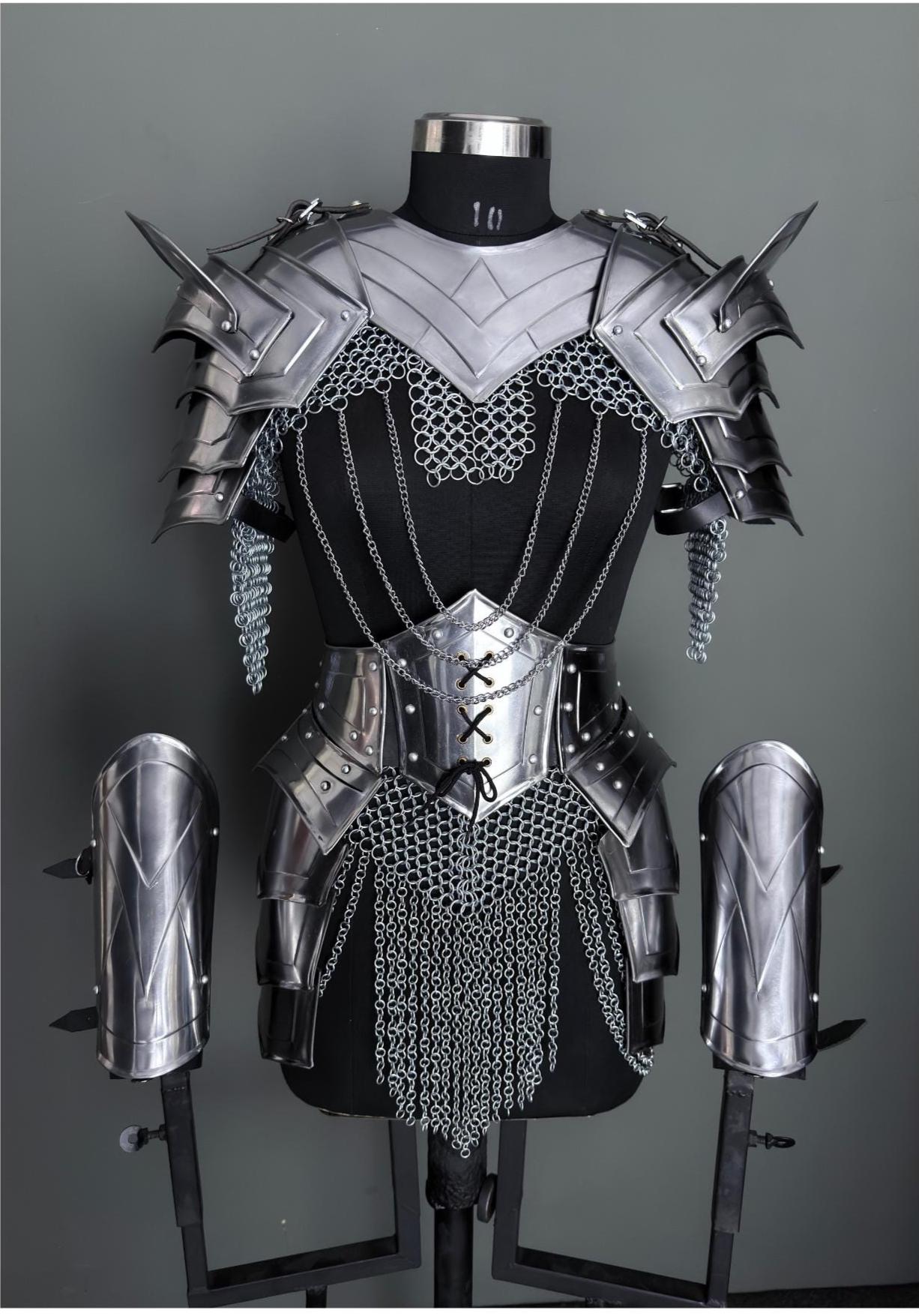 女性用中世騎士の鎧：鎖かたびら付き鋼鉄胸甲 - LARPコスプレ - Etsy 日本