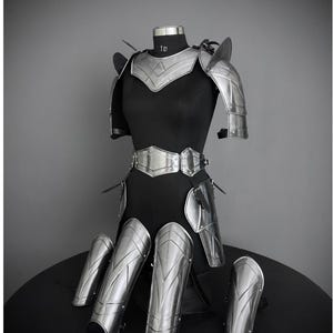 Brave Lady Medieval Armor Set: 20 Gauge Steel, Cosplay LARP Costume