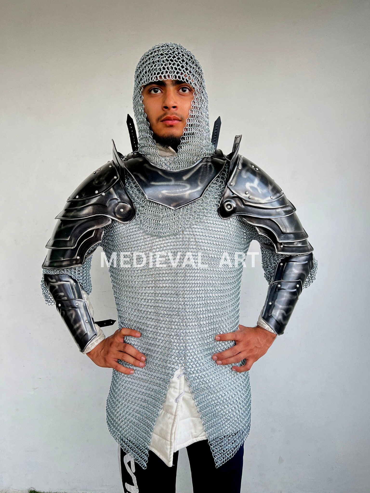ARMURE MÉDIÉVALE D'ÉPAULETTES de gorget paire d'armure de garde d