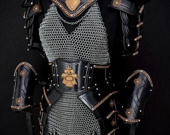 Ensemble d'armure de chevalier en acier noir, cuirasse médiévale en cotte de mailles, costume de guerrière, équipement pour festival Renaissance